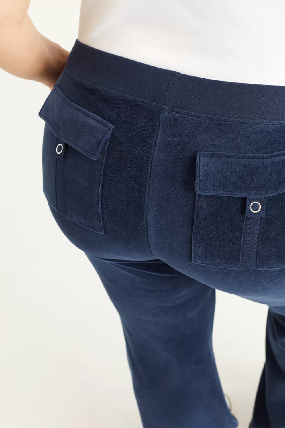 Juicy Couture Plus-Size | Track Pants^Plus-Size Hollywood Scottie Snap Pocket Cotton Velour Track Pants Regal Blue